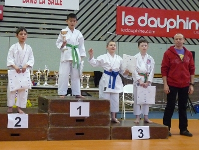 Hoche_110313A